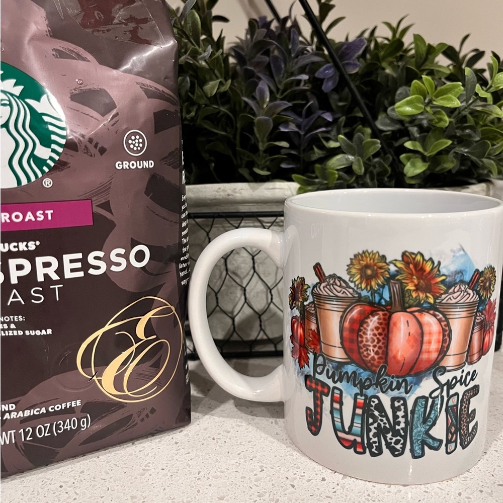 Pumpkin Spice Junkie Coffee mug